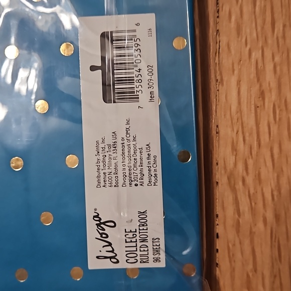 New in package decorative college ruled notebook - Picture 3 of 3